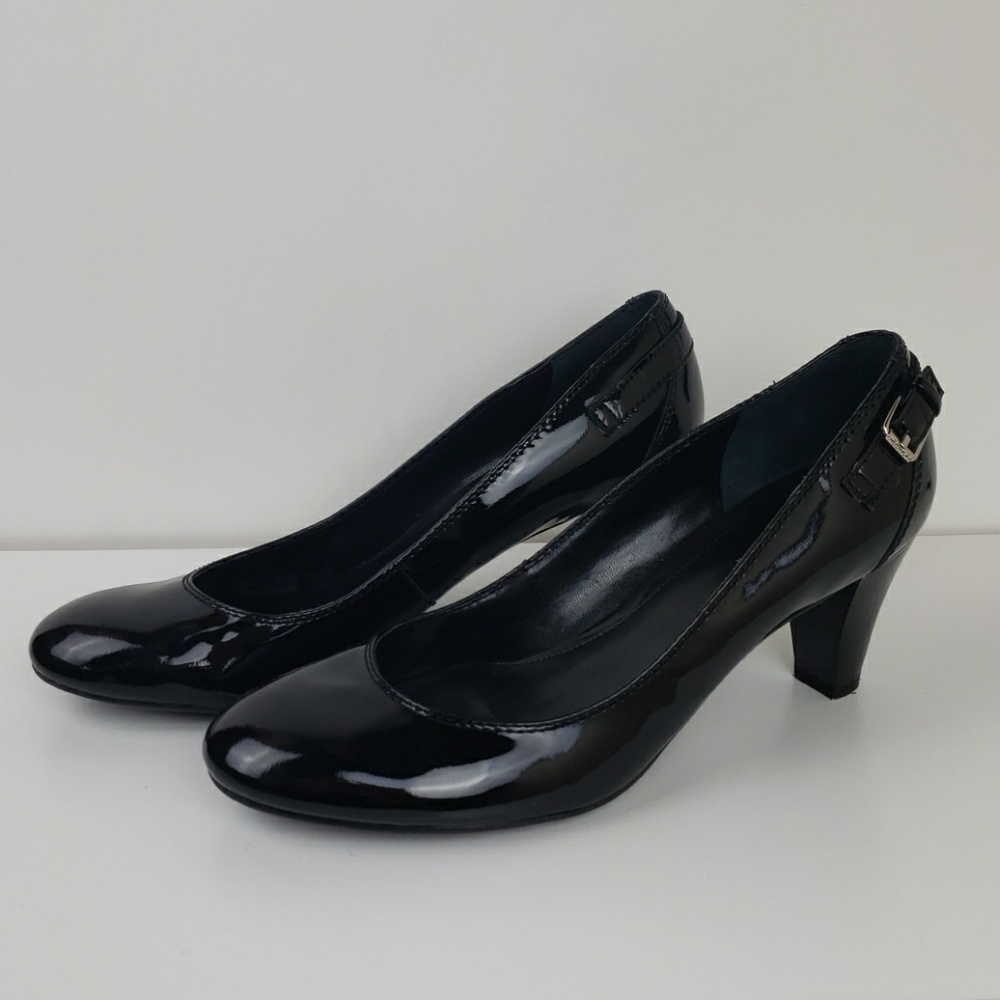 Lauren Ralph Lauren Black Patent Leather Pumps